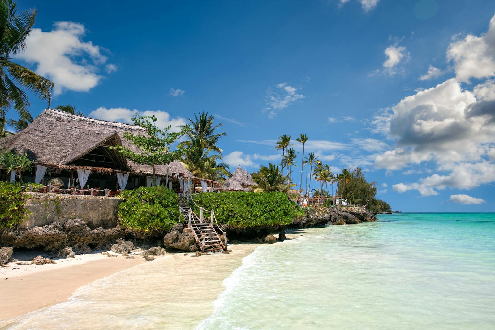 Beachfront villa na Zanzibarze, pierwsza linia brzegowa Oceanu Indyjskiego